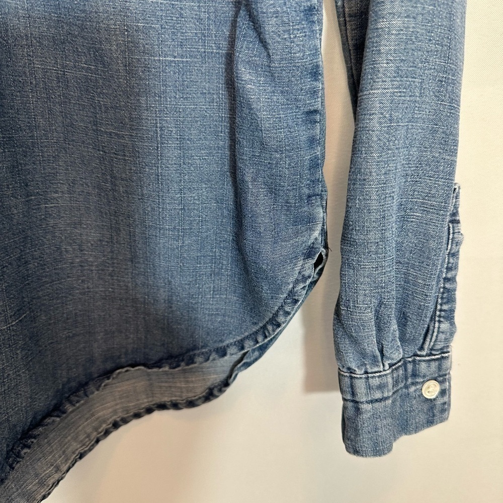 Ann Taylor Loft Womens Petite SP Shirt Blouse Top Chambray Denim Lightweight - Picture 6 of 9